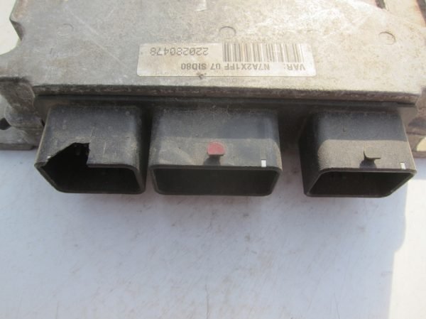 Computadora Centralita Ecu Citroën 5WS40023E-T 9646529580 SID801 - Imagen 2