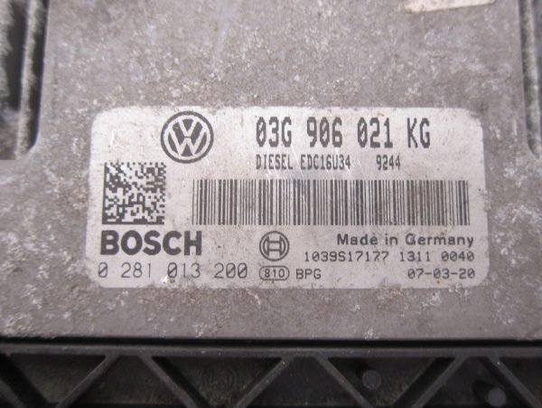 Computadora Centralita Ecu Volkswagen 0281013200 03G906021KG - Imagen 2