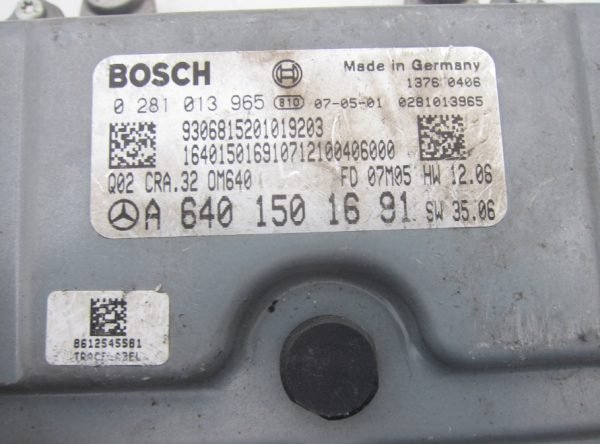 Computadora Centralita Ecu Mercedes Benz 0281013965 A6401501691 - Imagen 2