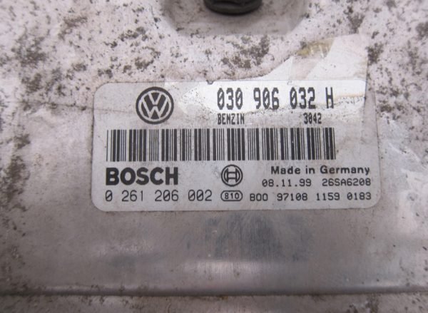 Computadora Centralita Ecu Volkswagen Polo 0261206002 030906032H - Imagen 3