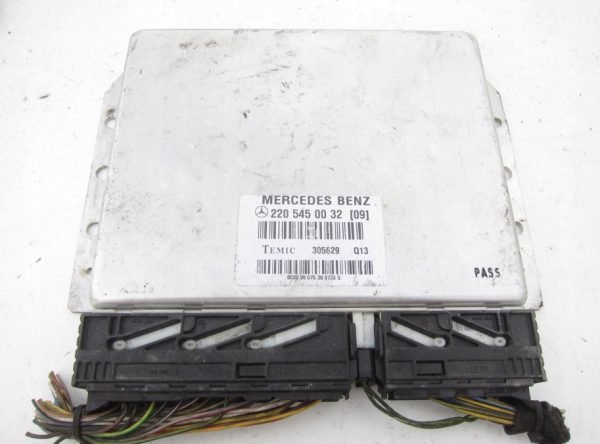 Computadora Centralita Ecu Mercedes Benz 2205450032