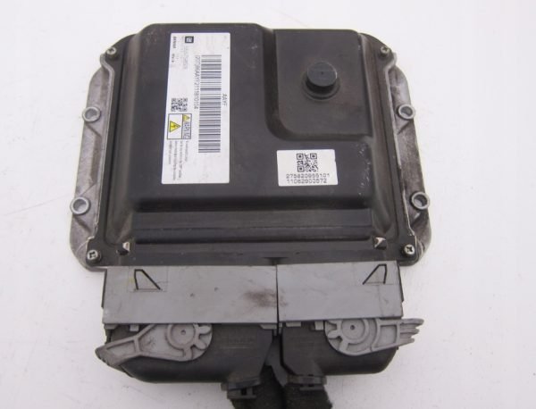 Computadora Centralita Ecu Opel 55579893 MB275700-1011