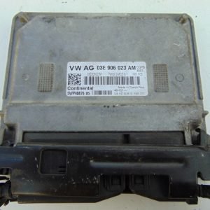 Computadora Centralita Ecu 5WP4087605 03E906023AM Volkswagen