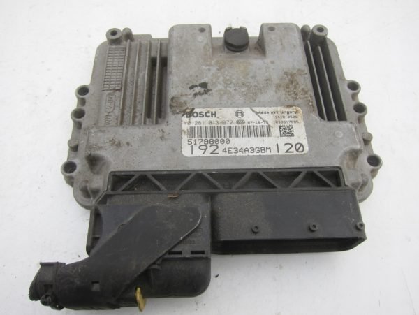 Computadora Centralita Ecu Alfa Romeo Fiat 0281013672 51798000