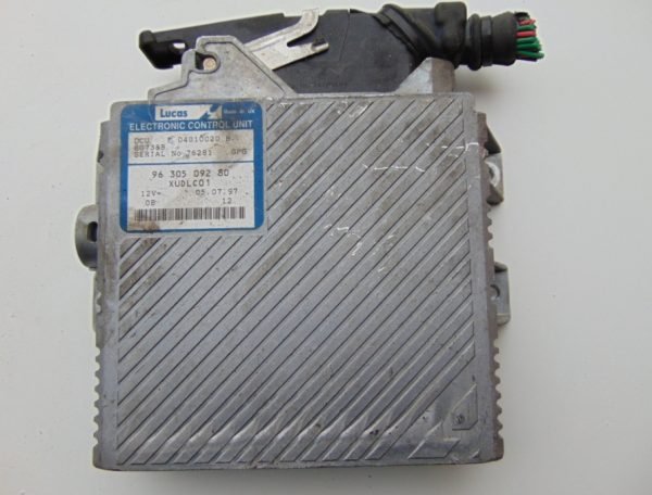 Computadora Centralita Ecu Citroën Xantia R04010020B 9630509280