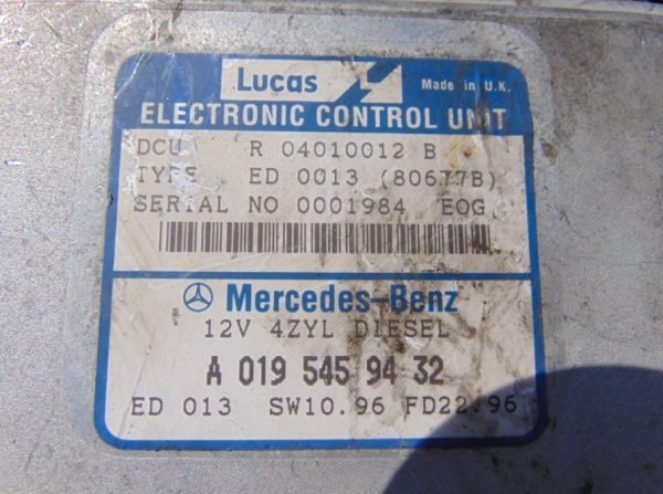 Computadora Centralita Ecu Mercedes Benz R04010012B A0195459432 - Imagen 2