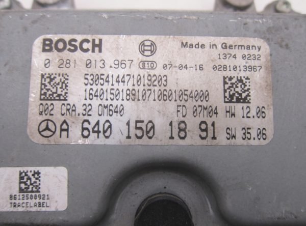 Computadora Centralita Ecu Mercedes Benz 0281013967 A6401501891 - Imagen 2