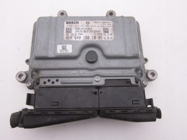 Computadora Centralita Ecu Mercedes Benz 0281013967 A6401501891