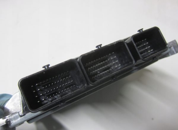 Computadora Centralita Ecu Renault S180078157A 237100974R 237100269R - Imagen 4