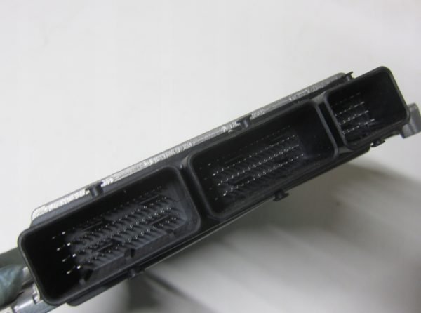 Computadora Centralita Ecu Renault 237103815S 237106102R A2C98273601 EMS3155 Dacia - Imagen 5