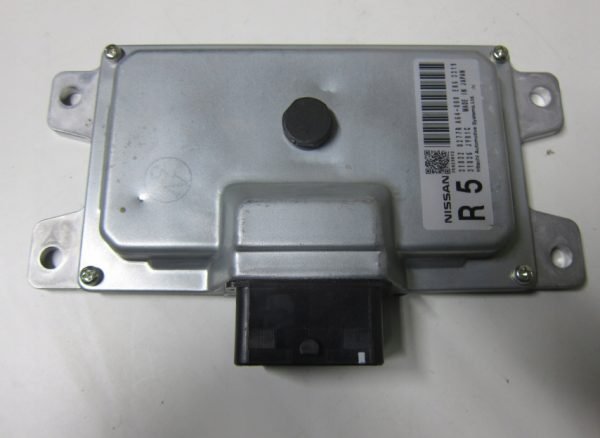 Computadora Centralita Ecu Renault 31036JY01C 310320277R A64-000 Nissan - Imagen 3
