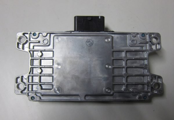 Computadora Centralita Ecu Renault 31036JY01C 310320277R A64-000 Nissan