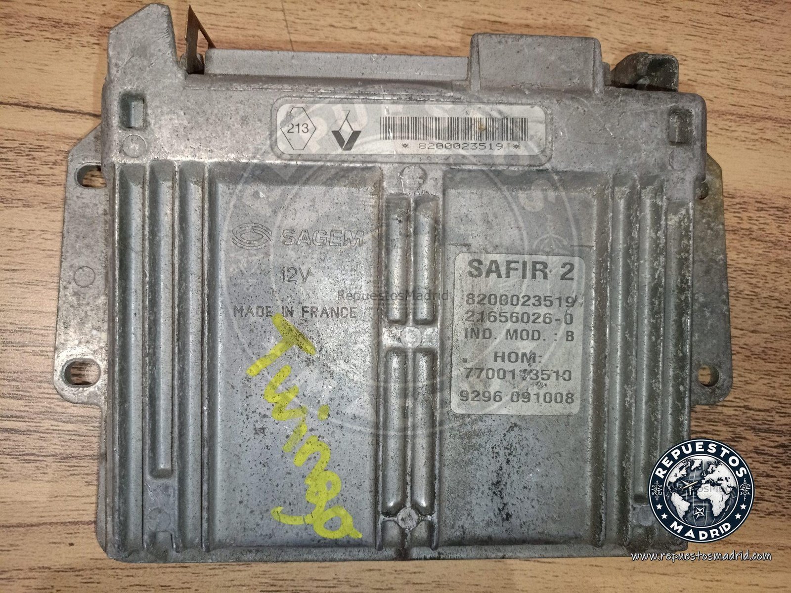 ECU Computadora Centraliuta Motor Renault Twingo 8v 55 pines SAFIR2 8200023519 7700113510