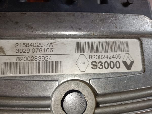 Ecu Computadora Centralita Renault Megane II 215840297A  8200283924 8200242405 - Imagen 2