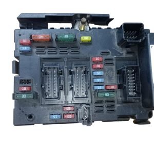 9650663980 BSM B4 caja de relés fusibles PEUGEOT 206 BERLINA 1.4 HDI