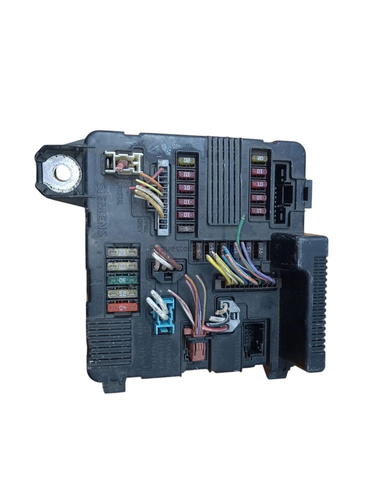 8200306033 UPC caja de relés fusibles Renault Megane II - Scenic II - Imagen 4