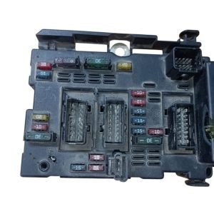 9643537880 CAJA RELES BSM B5 FUSIBLES PEUGEOT 307