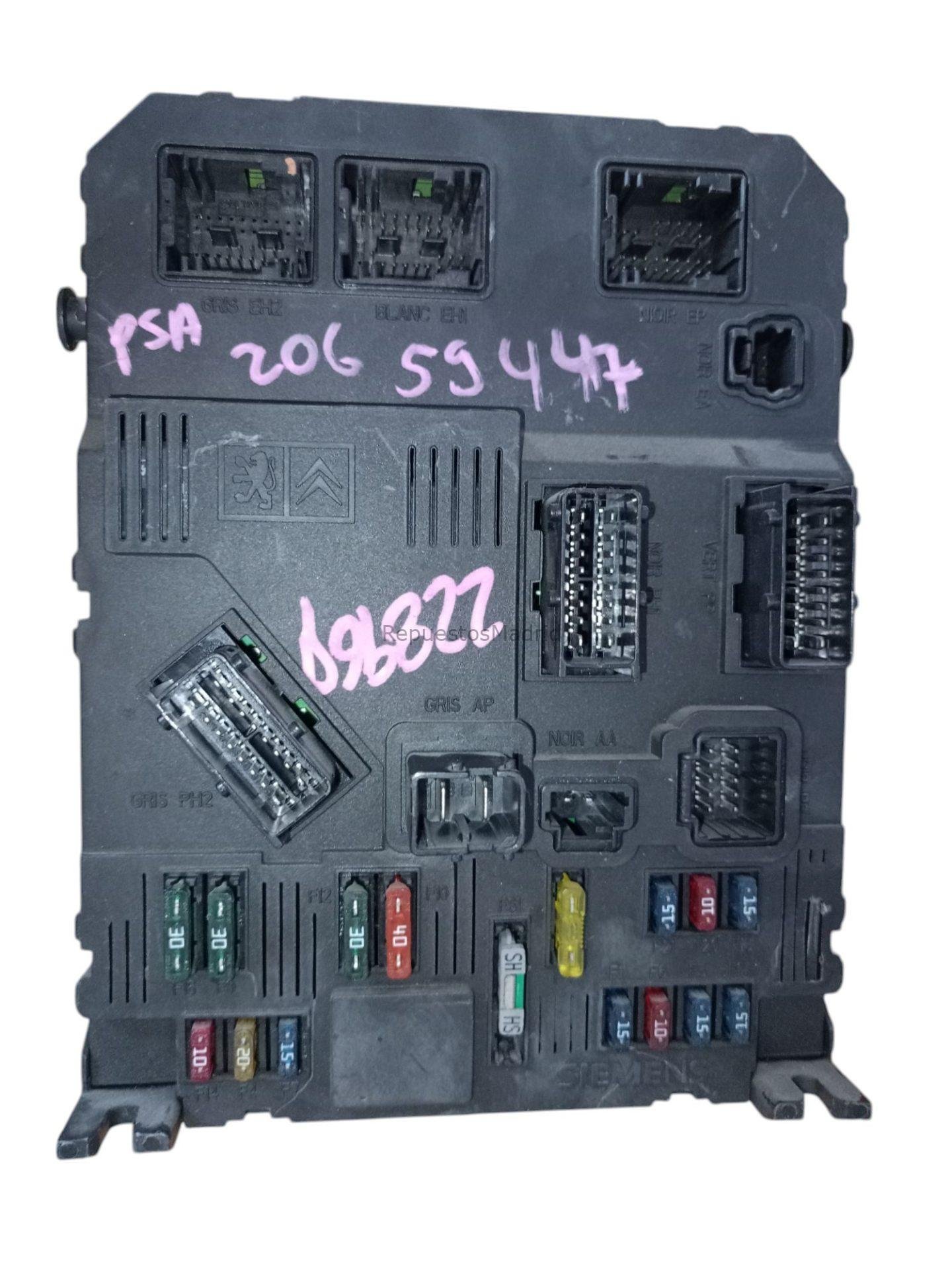 9650585780 CAJA RELES / FUSIBLES CITROËN C3 1.4 RPM81 - Imagen 2