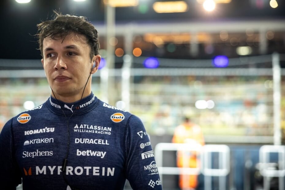 Albon niega que el podio de Sainz haya revitalizado Williams: “No ha aportado mucho”