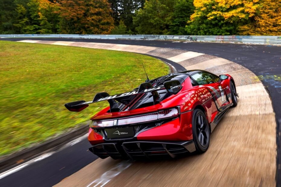 El misil chino de 500 km/h, limitado a 30 unidades, que destrozó el récord de Nürburgring