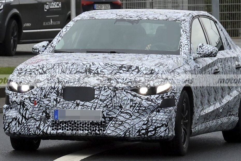 El nuevo Mercedes Clase E eléctrico ya rueda en pruebas y promete superar los 800 km sin parar