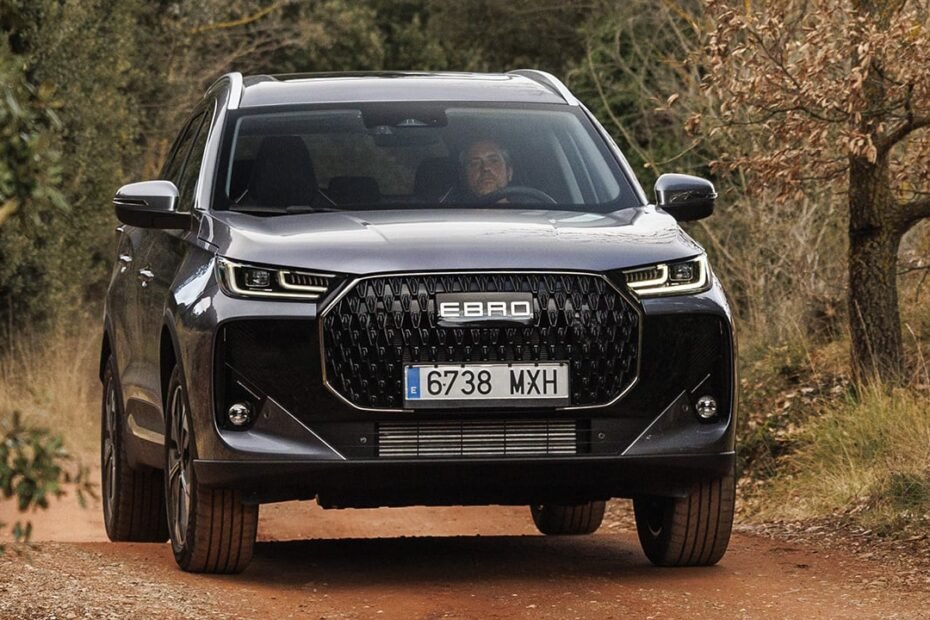 El SUV de EBRO más popular se queda a precio de Dacia Bigster con esta rebaja de 5.000 €