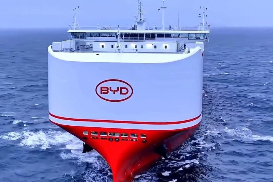 Elon Musk baja los precios de sus dos modelos estrella, pero BYD tiene un plan que Tesla no puede copiar