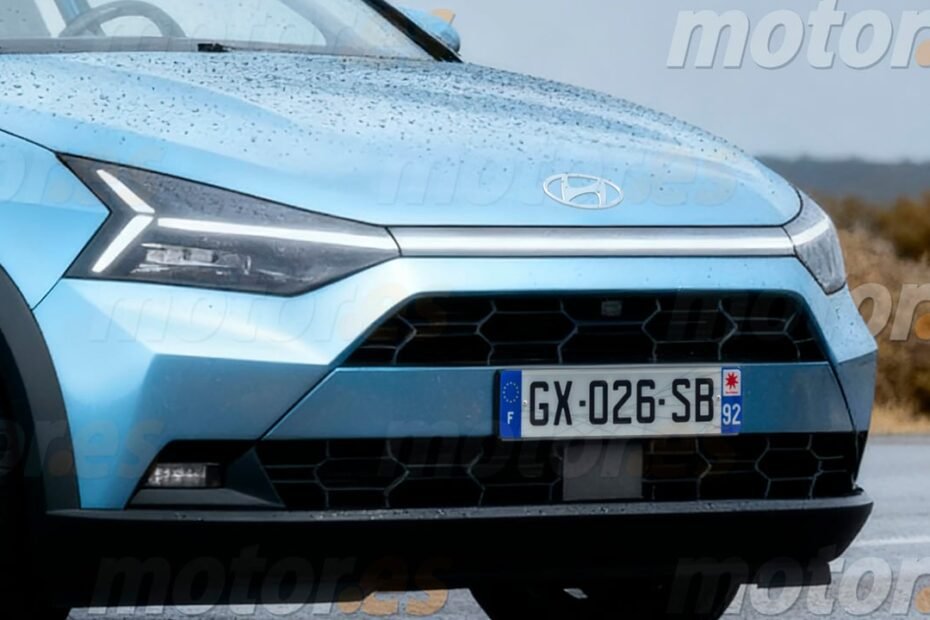 Hyundai desafía la tendencia eléctrica, así será el nuevo i20 2026