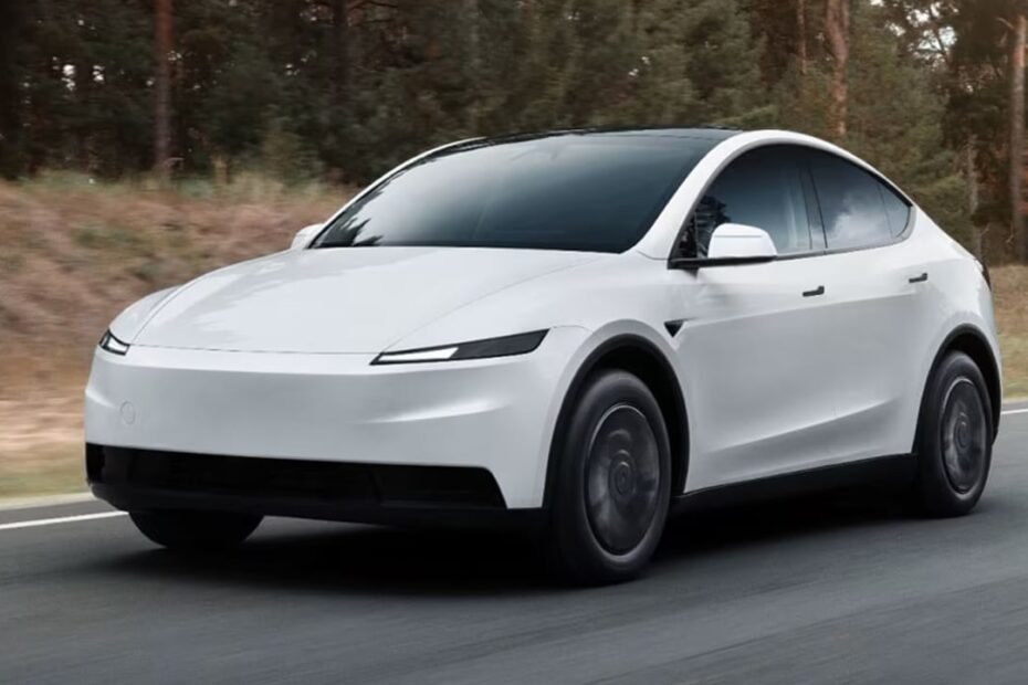 No es el Tesla barato soñado pero sí el Model Y asequible definitivo, llega el modelo Standard