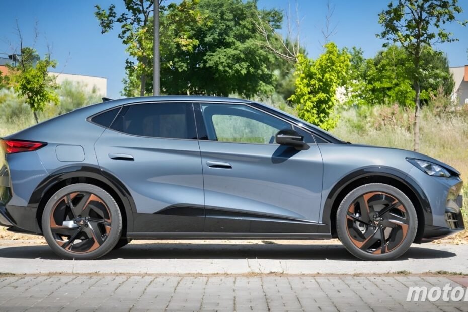 Qué debes saber antes de comprarte un coche eléctrico si vives lejos de la ciudad