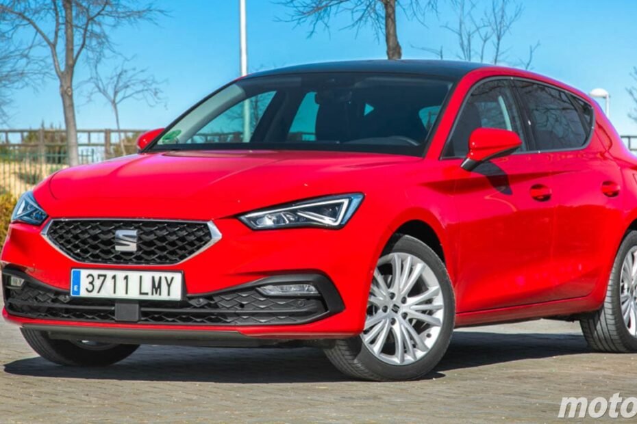 SEAT desafiará al Toyota Corolla con un León híbrido inédito y una gran renovación