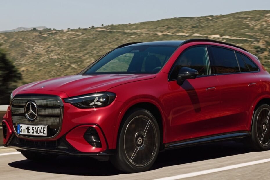 ¿Te lo esperabas? La jugada de Mercedes para ‘comprar’ a los clientes del nuevo GLC eléctrico