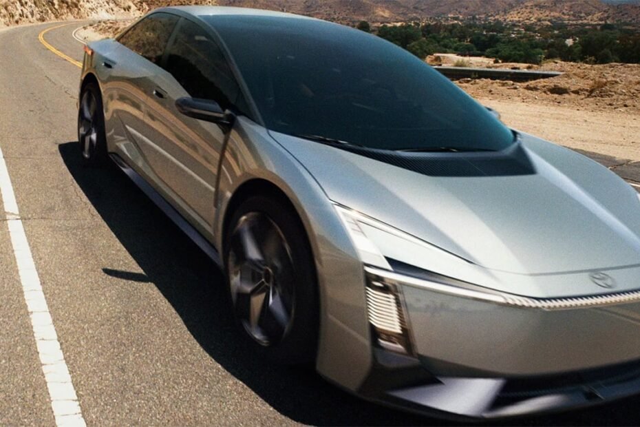 Toyota adelanta el futuro del Corolla con un concept car que marca un antes y un después