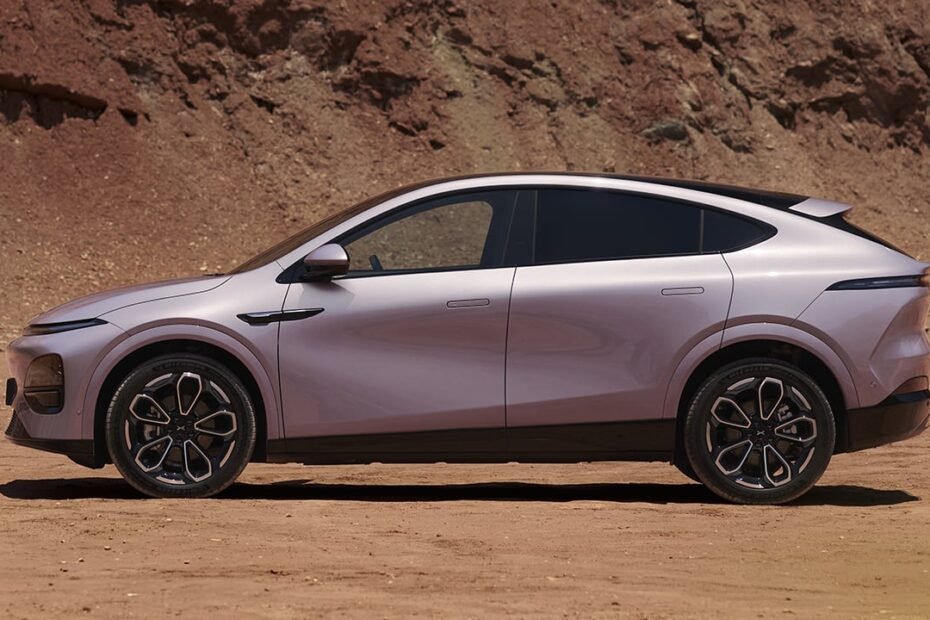 11.000 € menos y autonomía mejorada, el SUV que desafía al Tesla Model Y se actualiza y supera a BYD