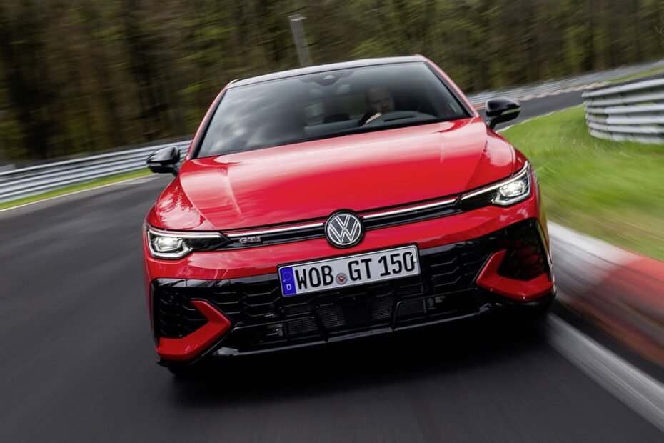 325 CV que valen un récord, el Volkswagen Golf GTI de serie más potente en 50 años ya tiene precio en España