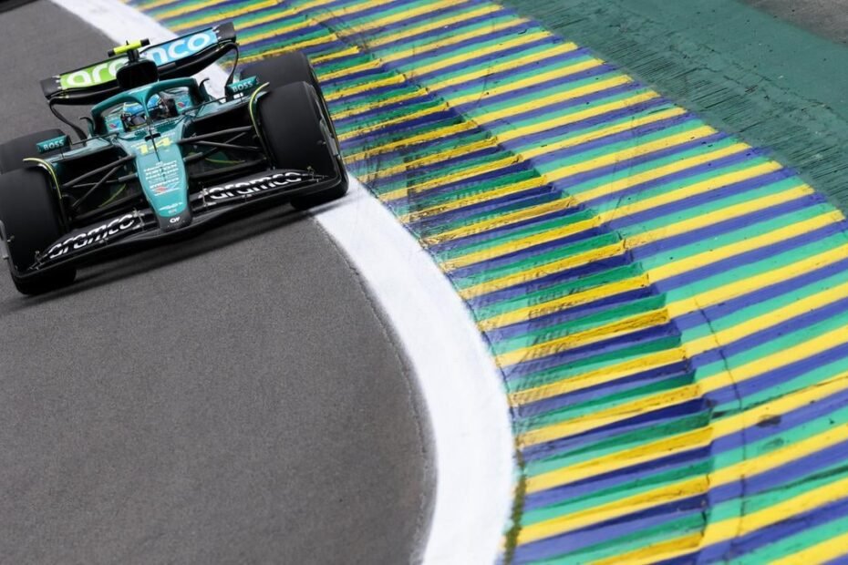 Alonso se hunde en Interlagos y lanza un dardo a Aston Martin: “No puedo ser del todo sincero…”