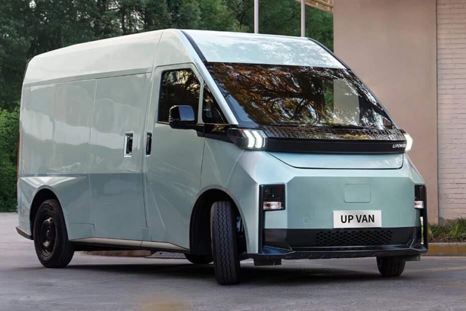 Batería LFP y hasta 383 km de autonomía, la furgoneta Yooudooo 5 desafía a KIA y Farizon con un precio barato y alma U Power