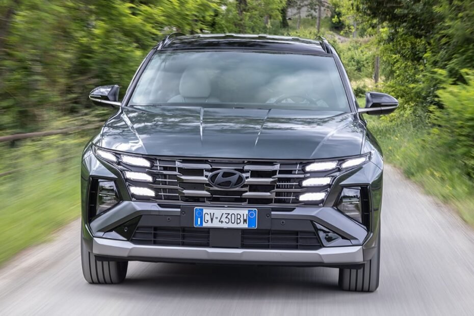 Con motor turbo de 150 CV y 7.000 € de rebaja, el Hyundai Tucson es el mejor SUV anti-chino con buen maletero