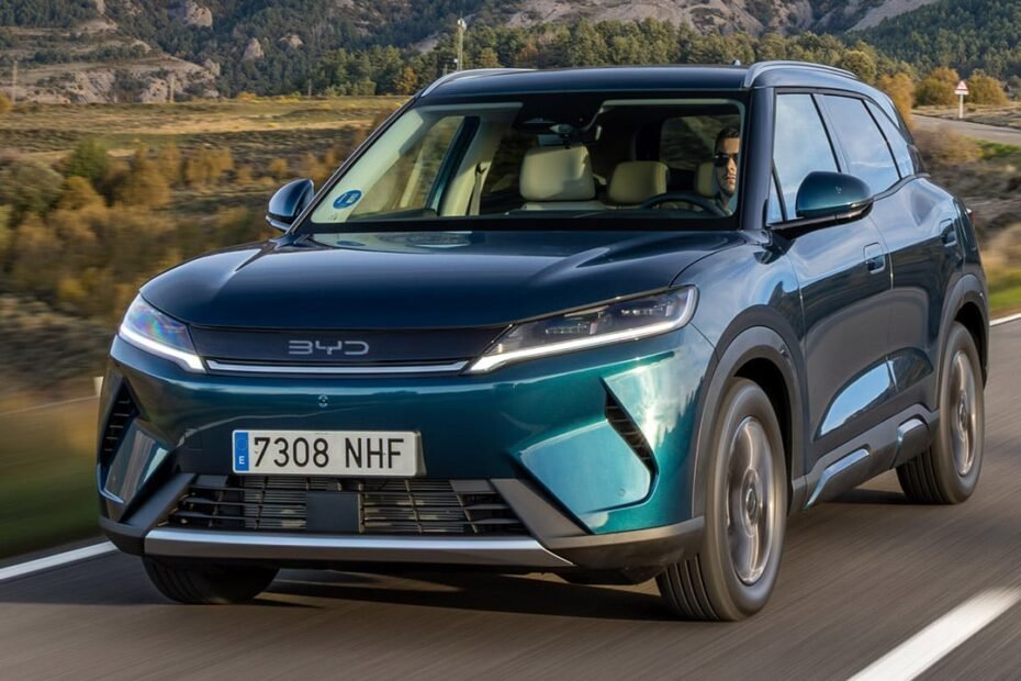 El BYD Atto 2 ya no es un SUV solo eléctrico, llega la versión híbrida DM-i con hasta 212 CV y 1.000 km de autonomía