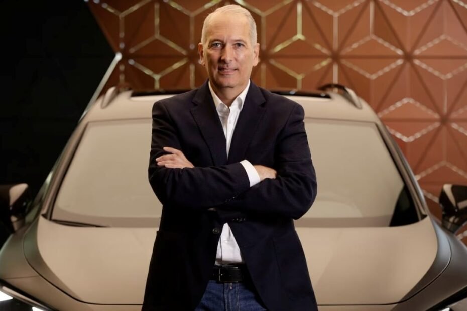 El CEO de SEAT y CUPRA advierte a Pedro Sánchez: “España tiene una oportunidad única”