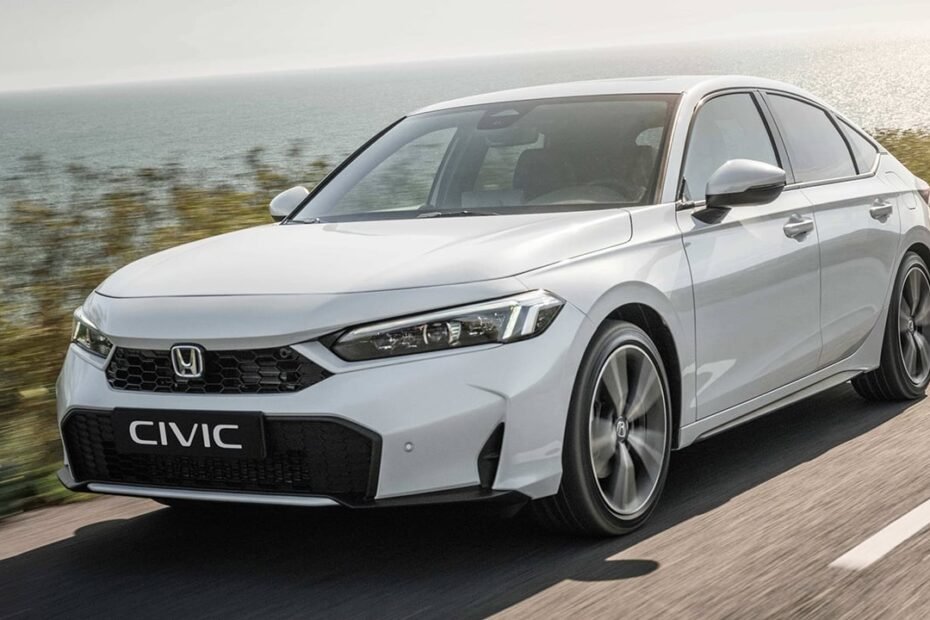 El mejorado Honda Civic que te hará olvidar al Toyota Corolla tiene 3.200 € de rebaja y etiqueta ECO