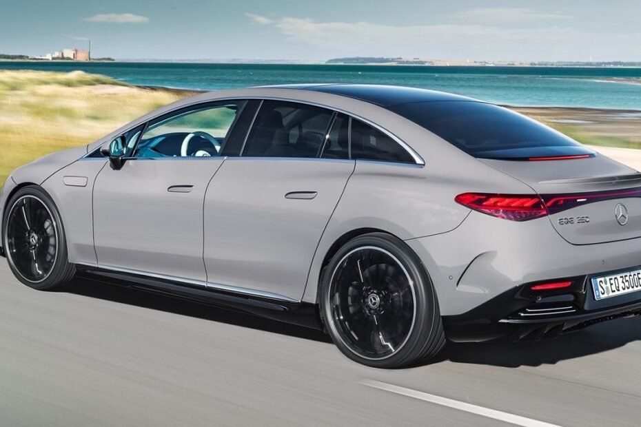 Este rival del Model S es 36.000 € más barato y, con 700 km de autonomía, tiene la calidad alemana que no encontrarás en Tesla