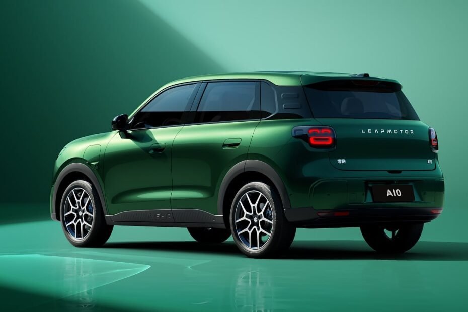 La marca china de Stellantis presenta al mayor rival del BYD Atto 2 con batería LFP y 500 kilómetros de autonomía