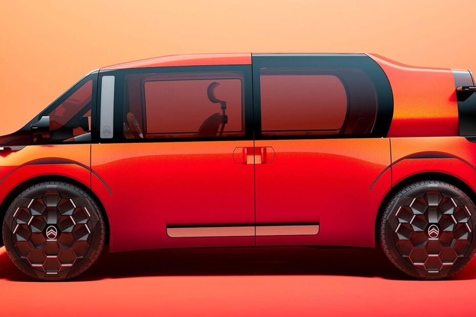 Citroën reinterpreta el monovolumen pequeño con el nuevo ELO, un concept car para soñar con el regreso del C3 Picasso