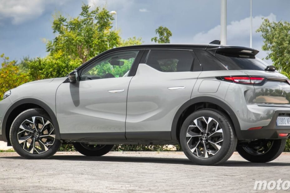 Con más de 3.000 € de rebaja, extra de equipamiento y etiqueta ECO, este SUV rival del Lexus LBX es un chollo premium