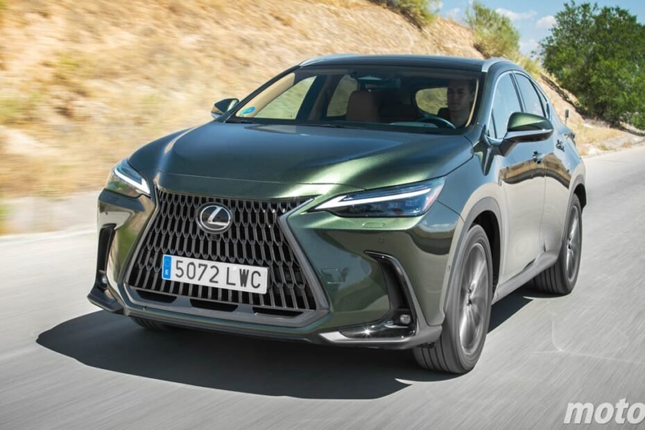 El Lexus NX es el SUV híbrido indestructible anti-Mercedes GLC que, con 5.400 € de rebaja, es una compra acertada