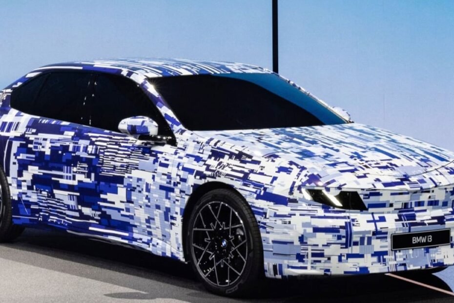 El nuevo BMW i3 se insinúa en el teaser más enigmático del año, y todo apunta a una presentación bomba en Nochebuena