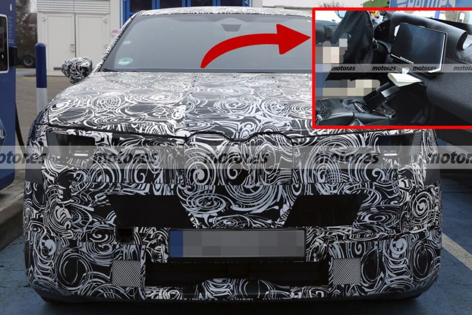 El nuevo BMW iX1 2027 se deja ver por dentro en nuevas fotos espía, el merecido salto para un SUV eléctrico muy ambicioso