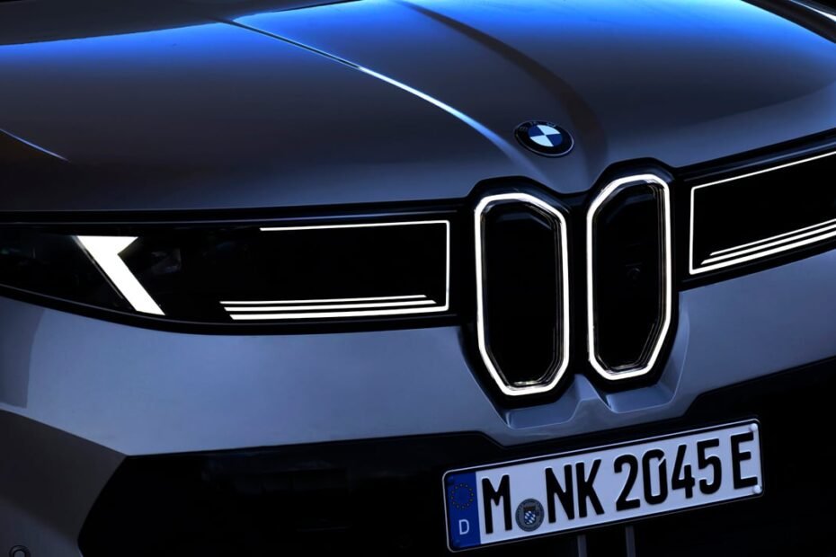 El nuevo BMW iX3 descoloca al mercado: más autonomía ahora y un modelo aún más barato y completo en 2026