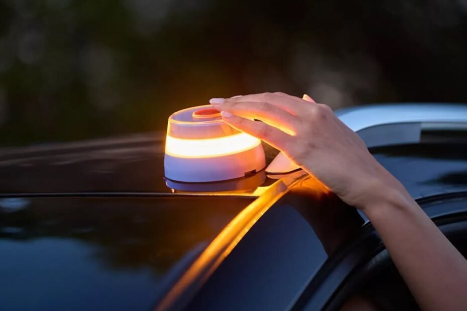 ¿Impuesto encubierto o experimento? Por qué España impone la baliza V16 cuando en el resto de Europa no es necesaria